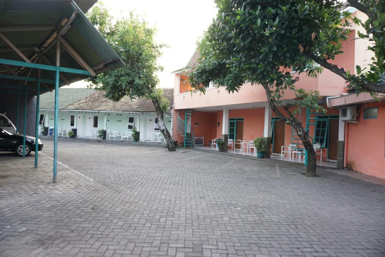 Ismoyo Hotel Jogjacarta Exterior foto